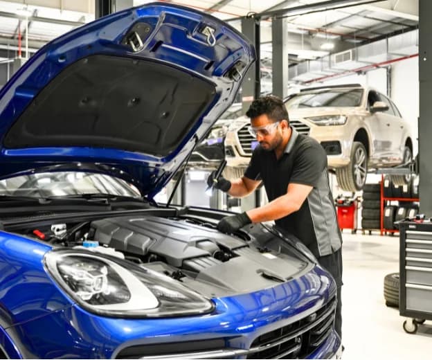 porsche cayenne service