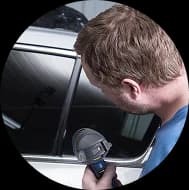 يعزّز الخصوصية أثناء القيادة